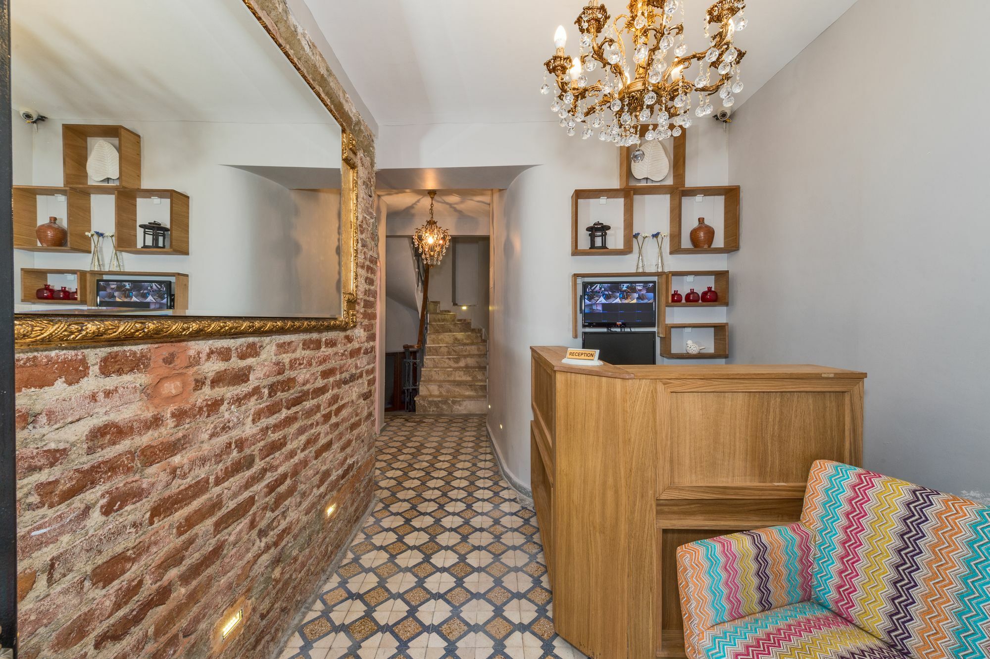 Cirrus Suites Tomtom Istanbul Bagian luar foto